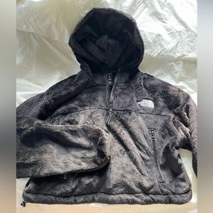 The North Face Cropped sweater